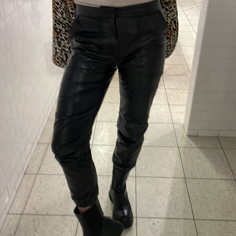 Cropped Joie joggers shimmer black fabric size S